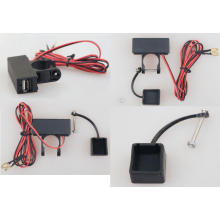Cargador de puerto USB / toma de corriente con cable / interruptor para motocicleta